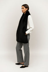 Estola con bolsillos Luxur efecto pelo con plumas