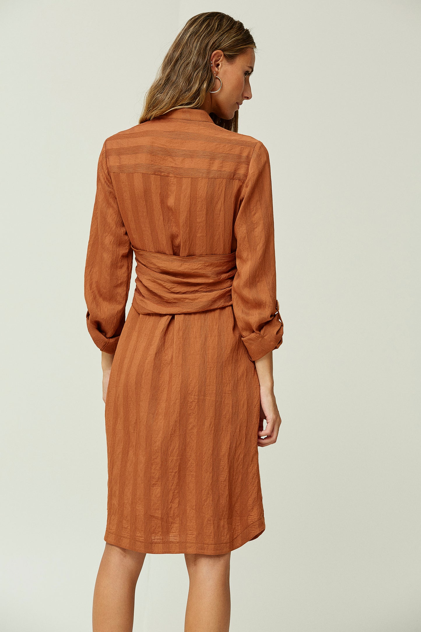 VESTIDO CAMISERO HEBILLA VISCOSA RAYAS MONOCOLOR