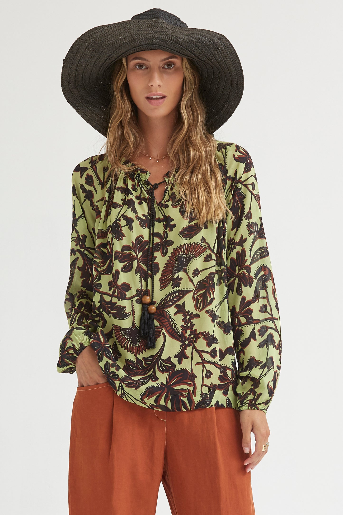 BLUSA FRUNCES-ESTAMPADO FLORAL