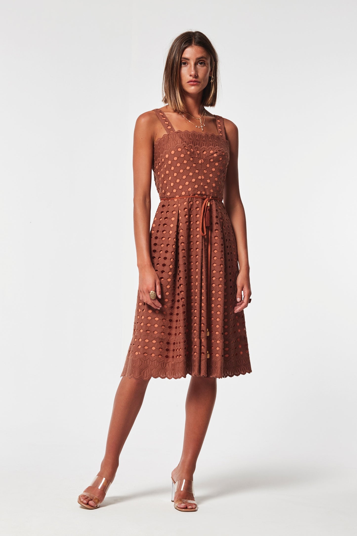 VESTIDO MONIX9 VOILE BORDADO