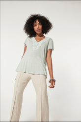 Camiseta Escote Pico-Punto Lino Rustico