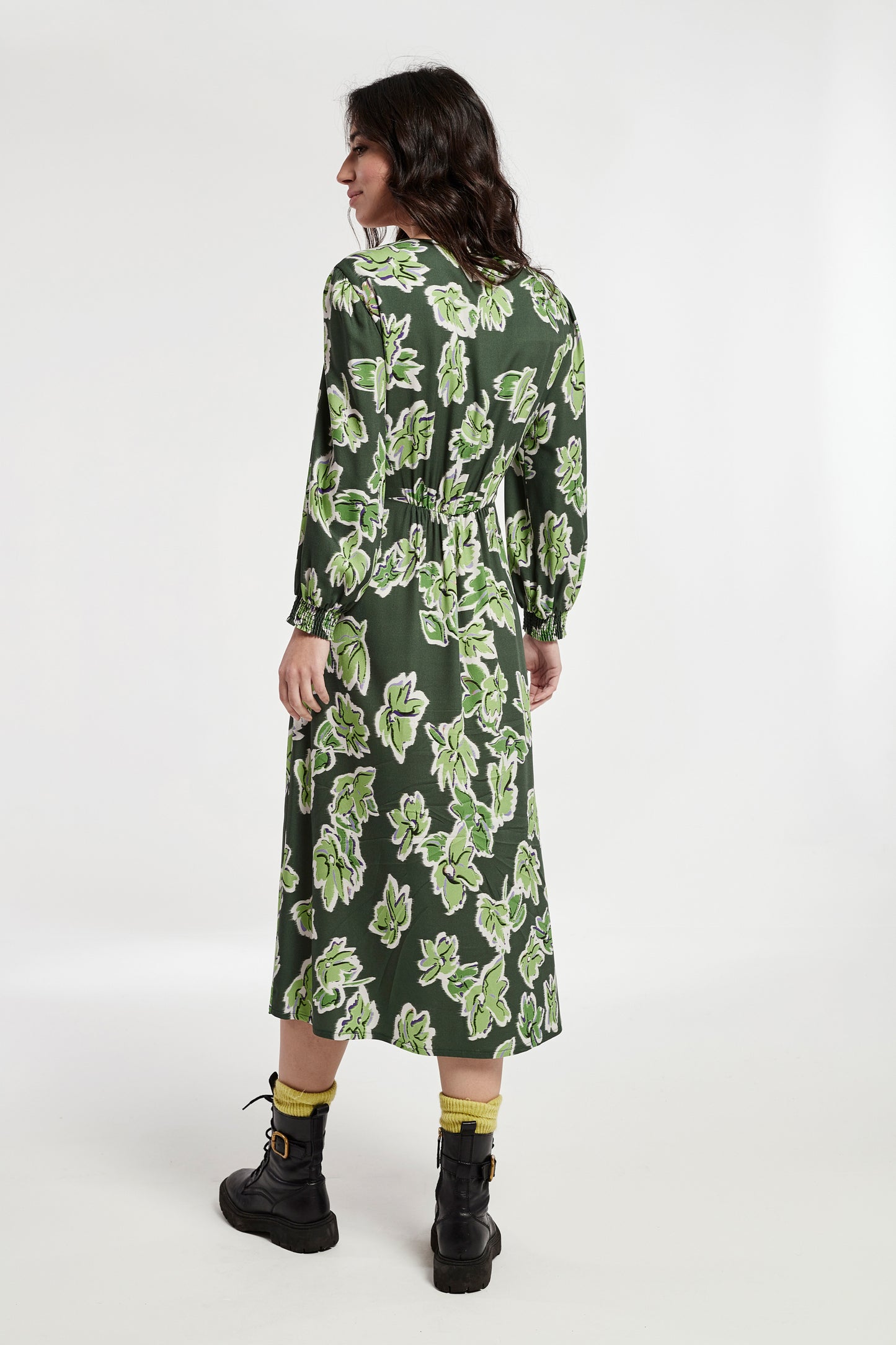 VESTIDO CON ATADO EN CINTURA ESTAMPADO FLOR