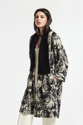 Abrigo Manga Ranglan Punto Jacquard Flores