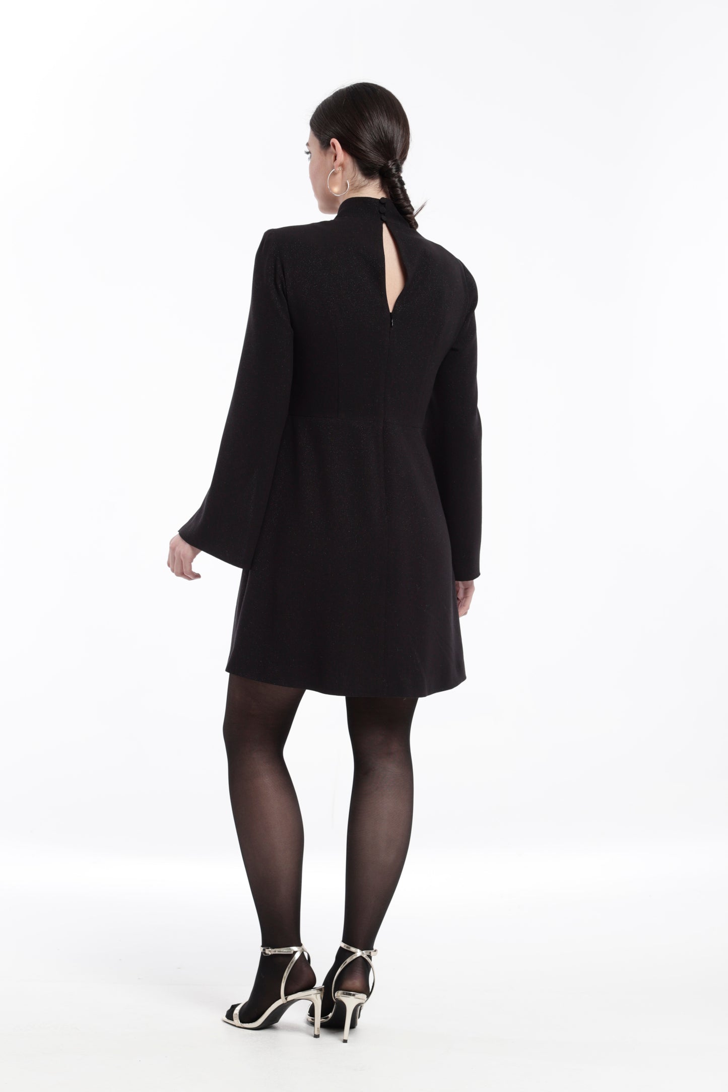 VESTIDO MANGA LARGA ABIERTA PLANA DE LUREX