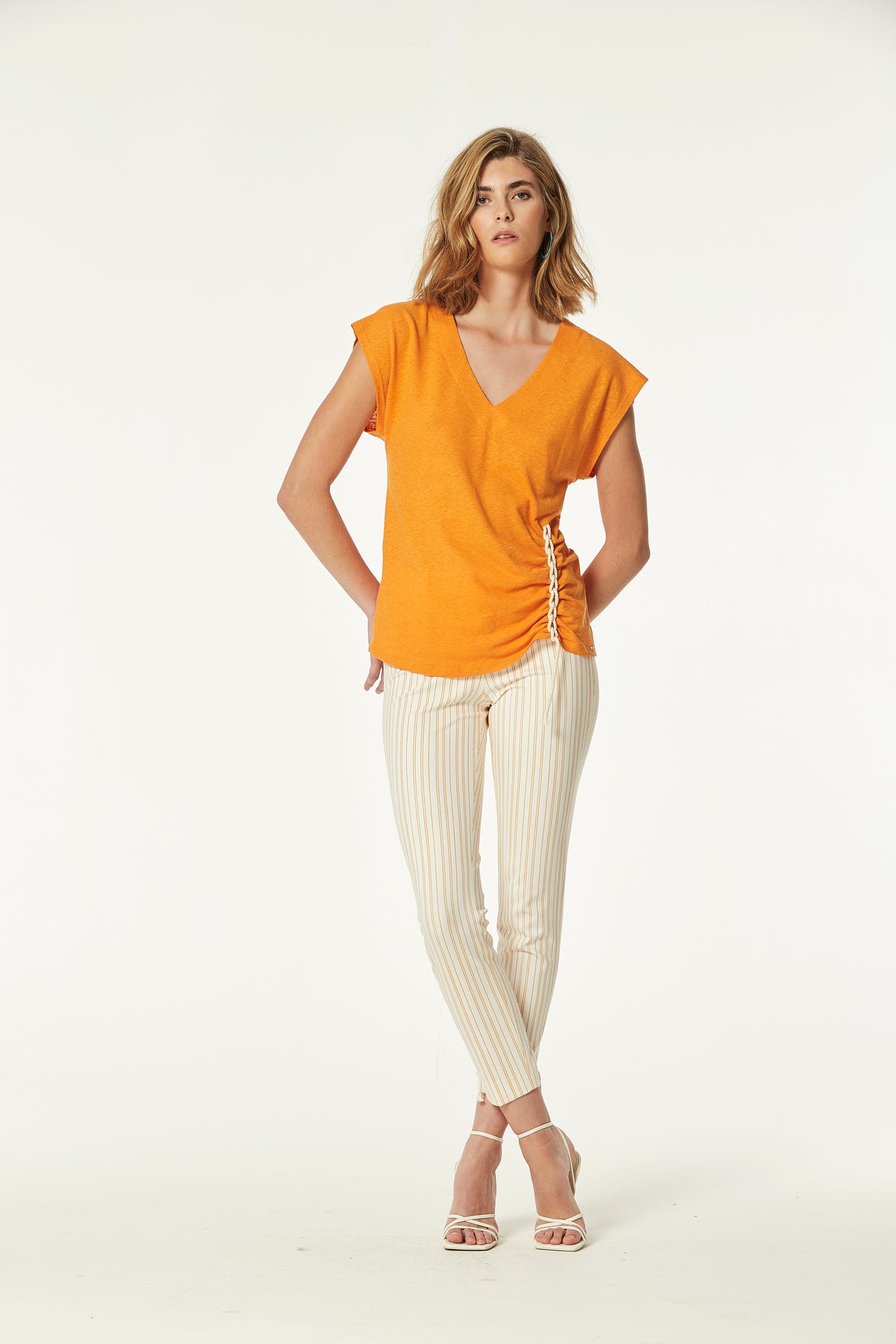 Linen Knit Amaro T-Shirt