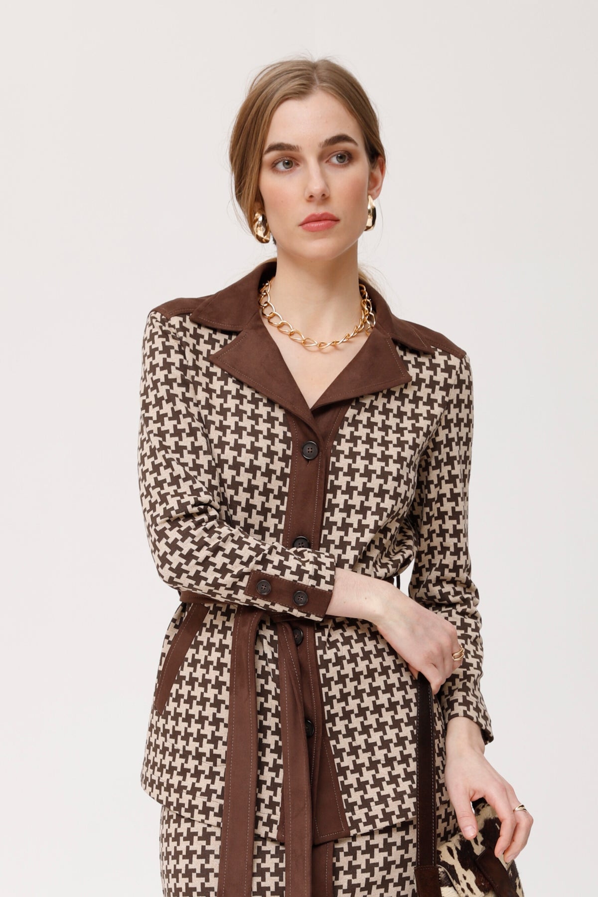 Two-Tone Knit Jacquard Chiego Jacket