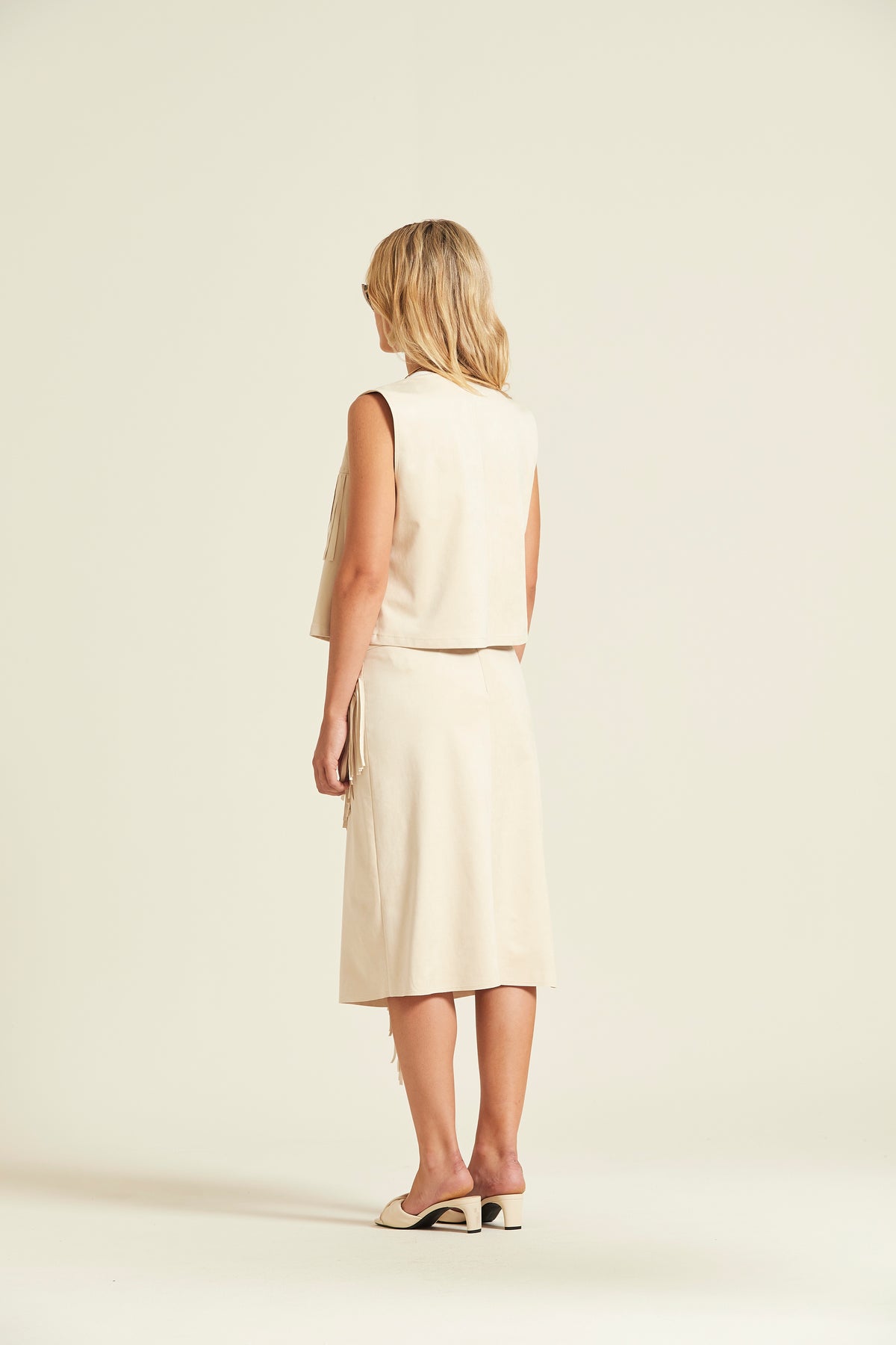 Chaleco Feliz Efecto Ante