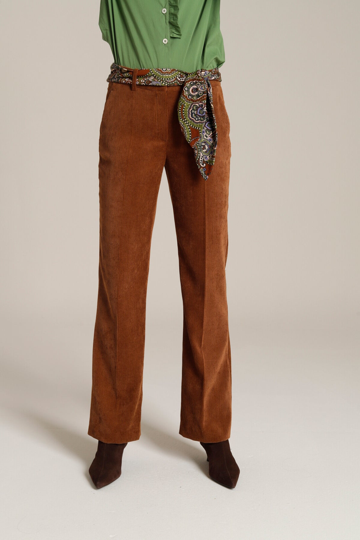 PANTALÓN TWANPA Pana