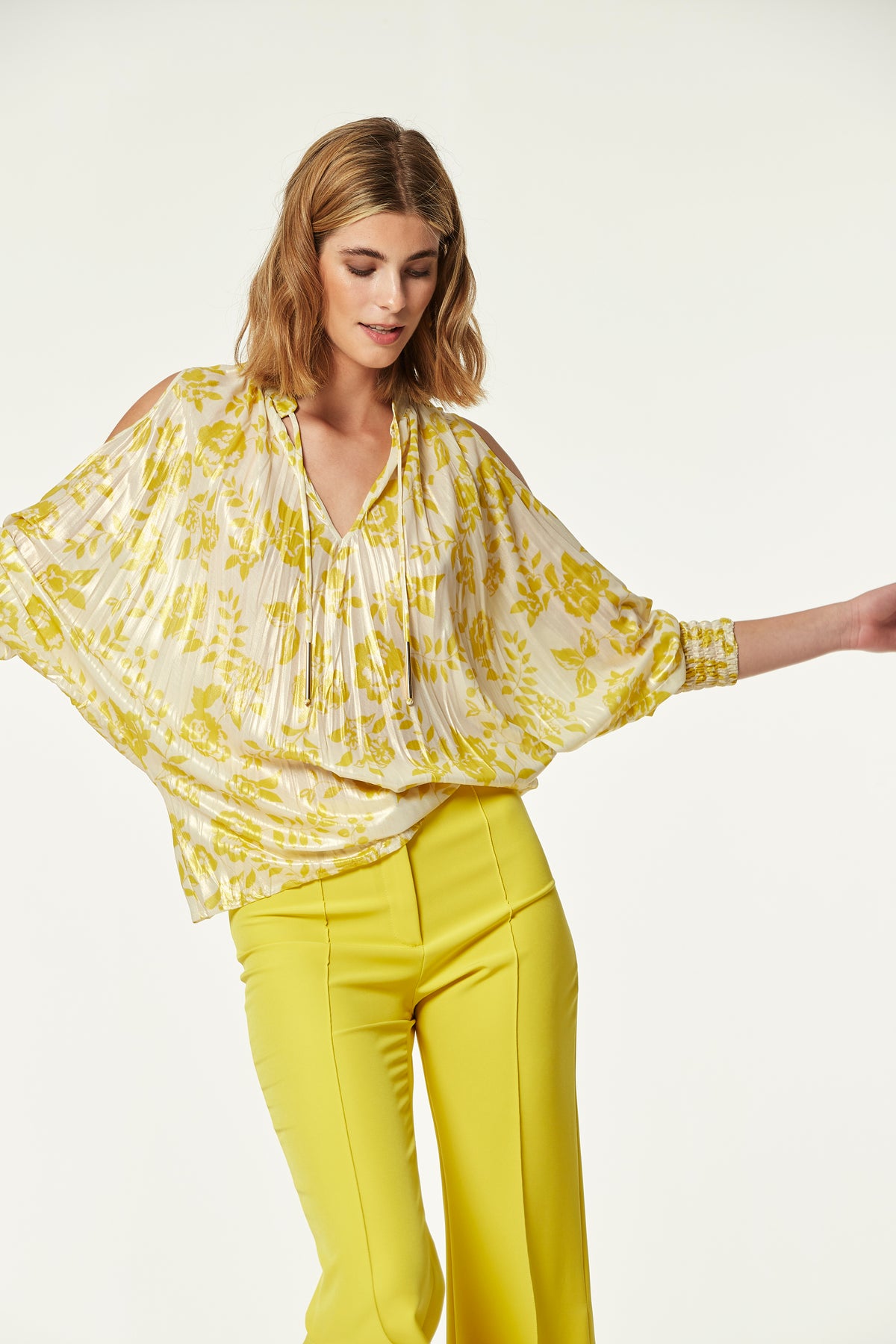 TOP CURVE PRINTED LAMINATED CHIFFON