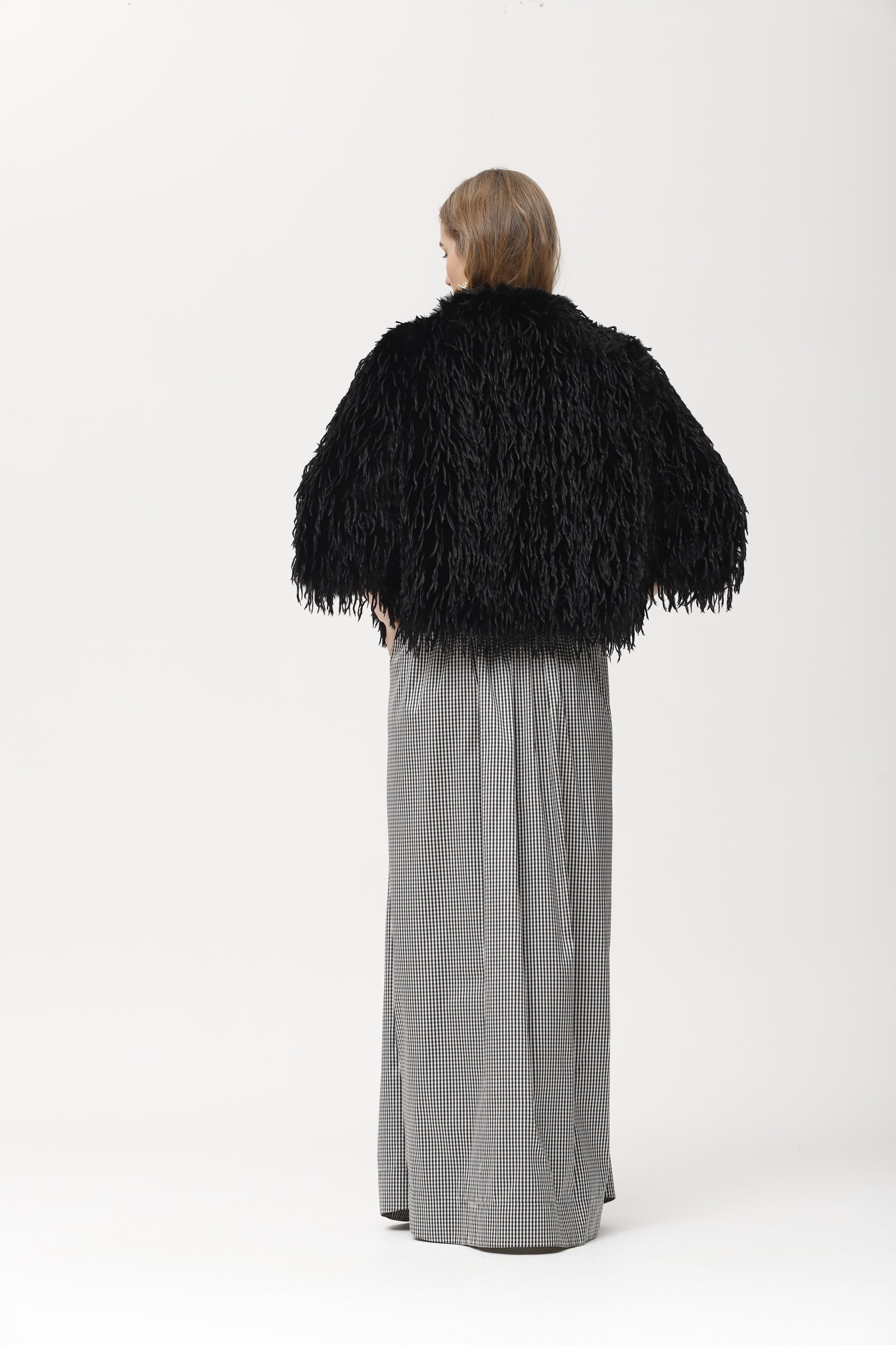 Chaqueta Fozal efecto pelo con pluma