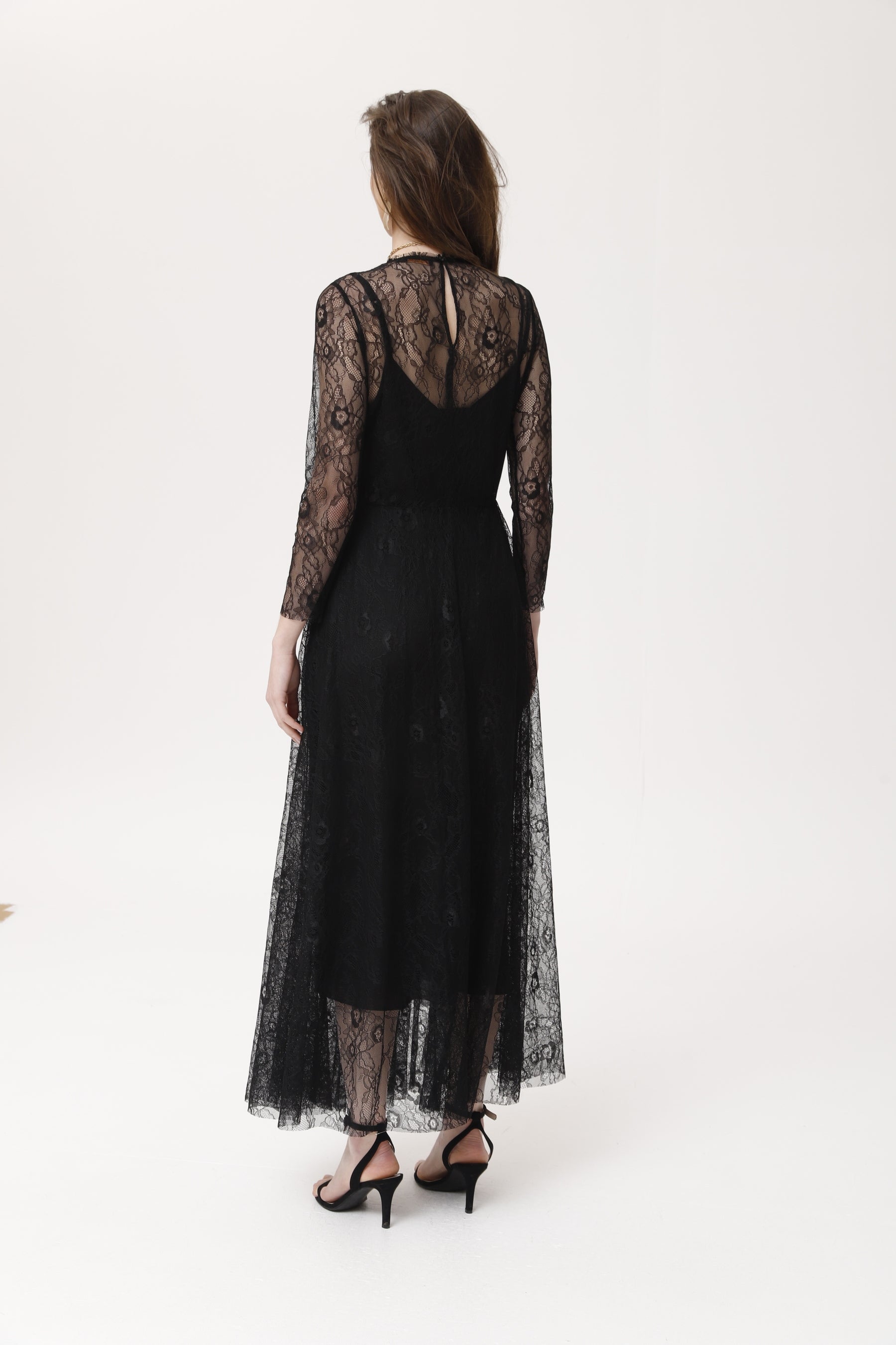 Vestido Kazka Chantilly