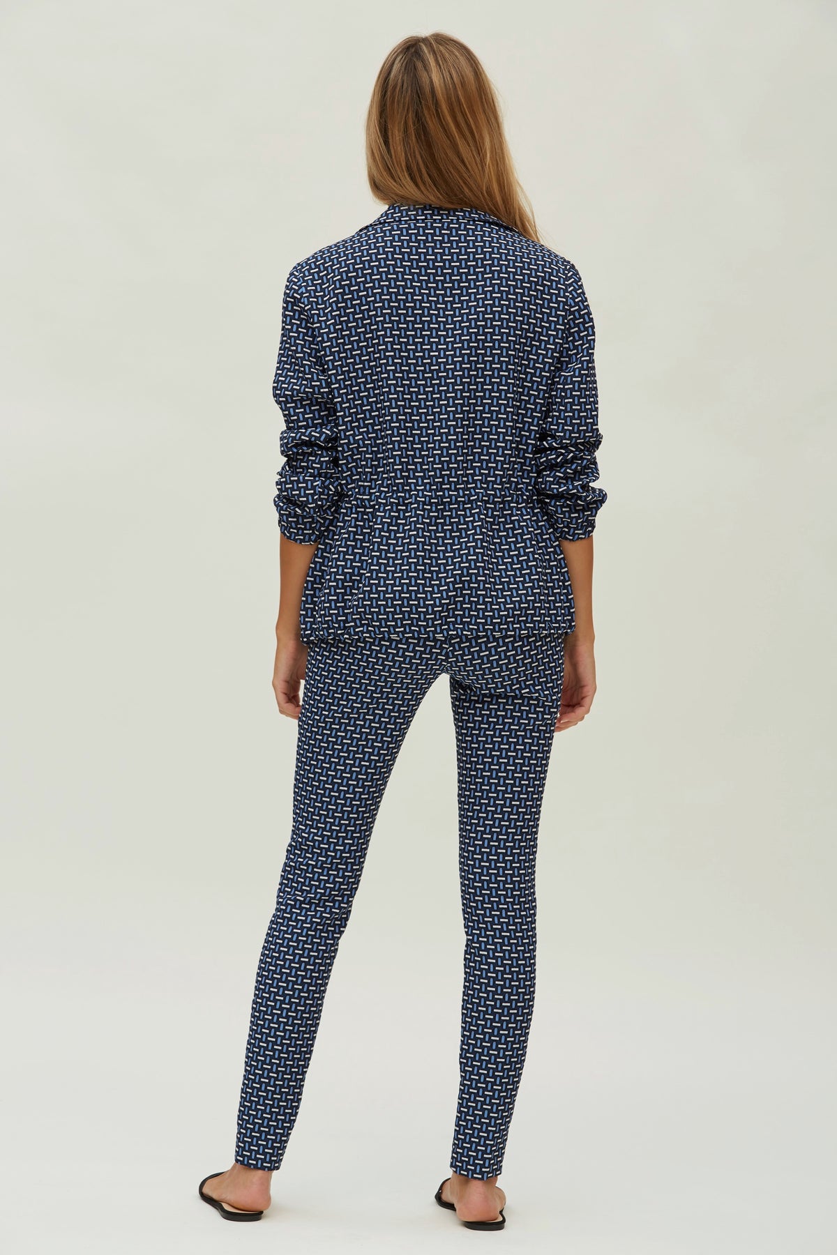 PANTALÓN SLIM  CON CREMALLERAS JACQUARD ELÁSTICO