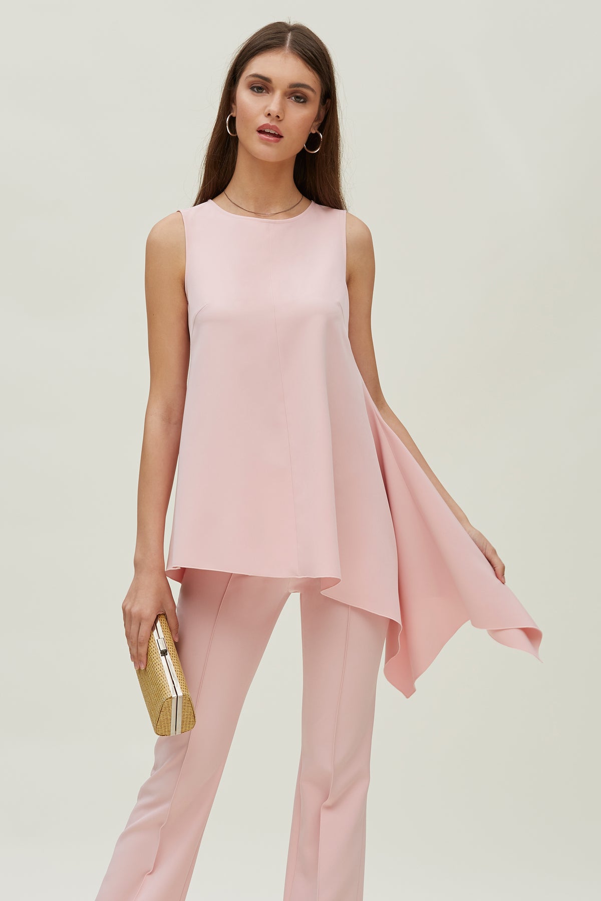 ASYMMETRIC FLAT WOVEN TOP 