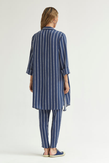 SOBRECAMISA ANUDADA RAYA DIPLOMÁTICA