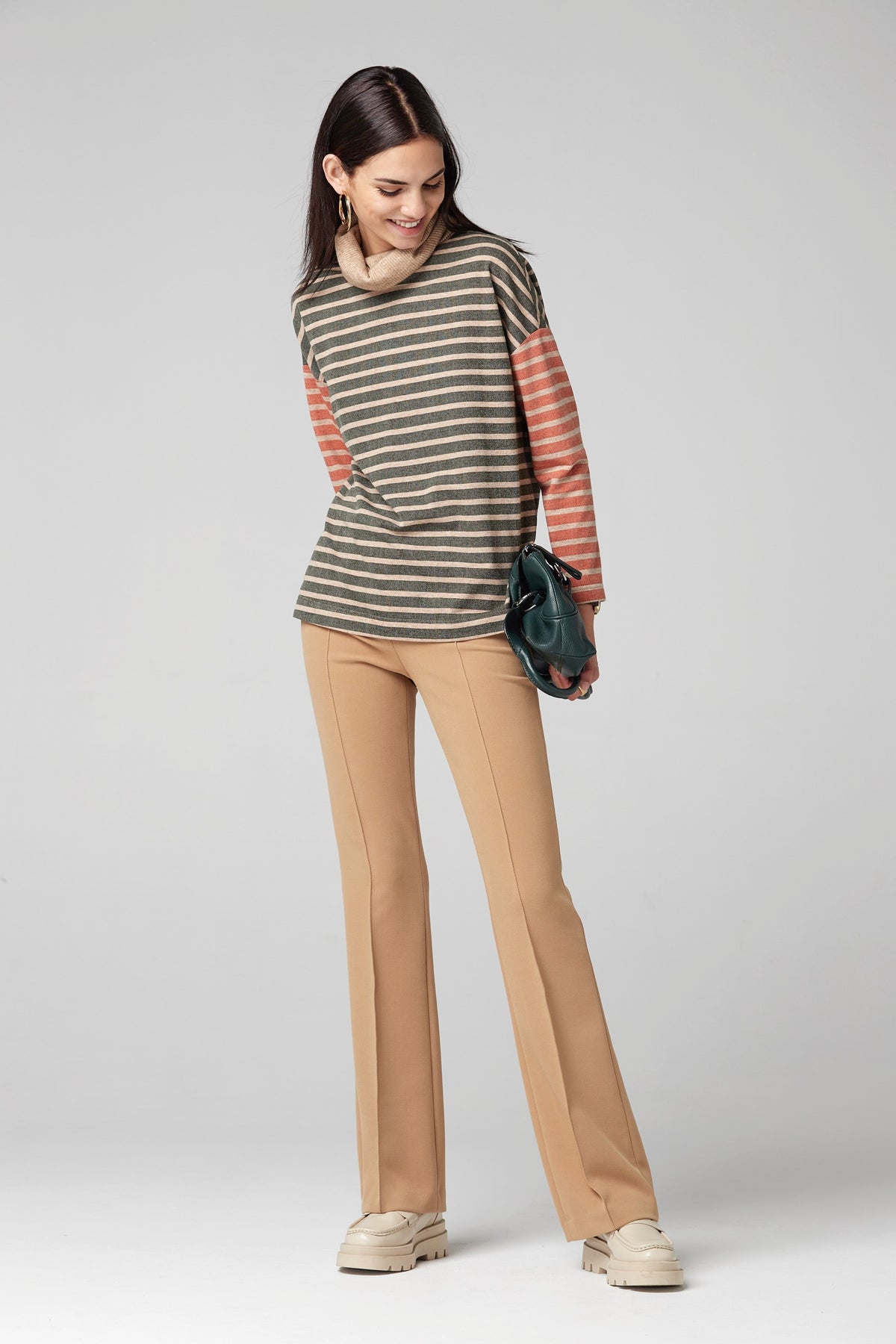 PANTALÓN AEBRO PLANA STRETCH