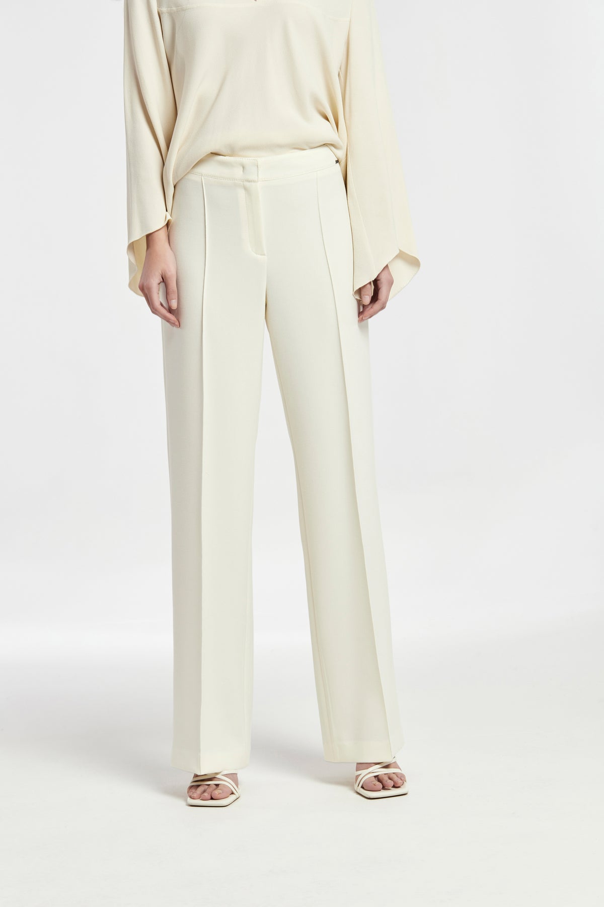 PANTALÓN ANCHO TIGRE PLANA STRETCH