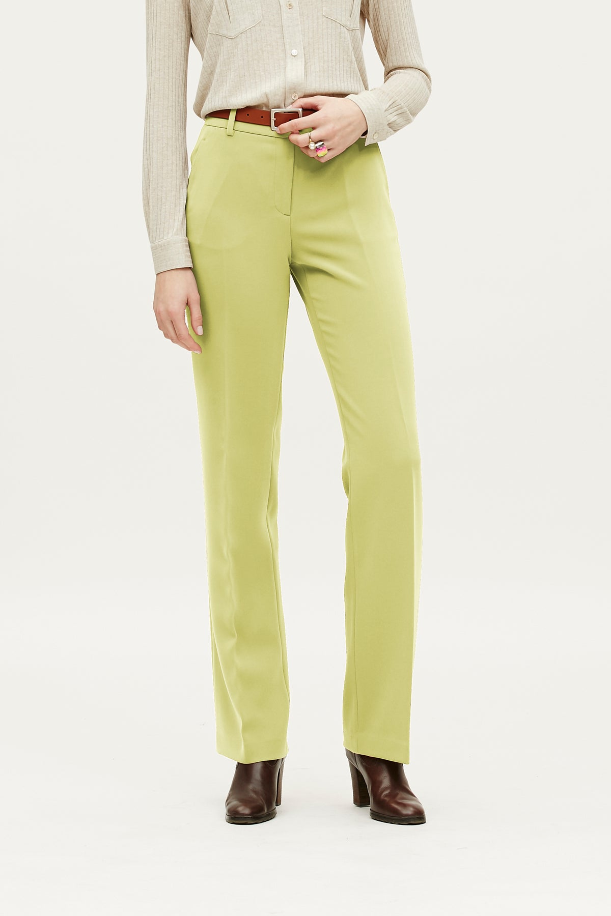 PANTALÓN RECTO TWAN SARGA DE VISCOSA