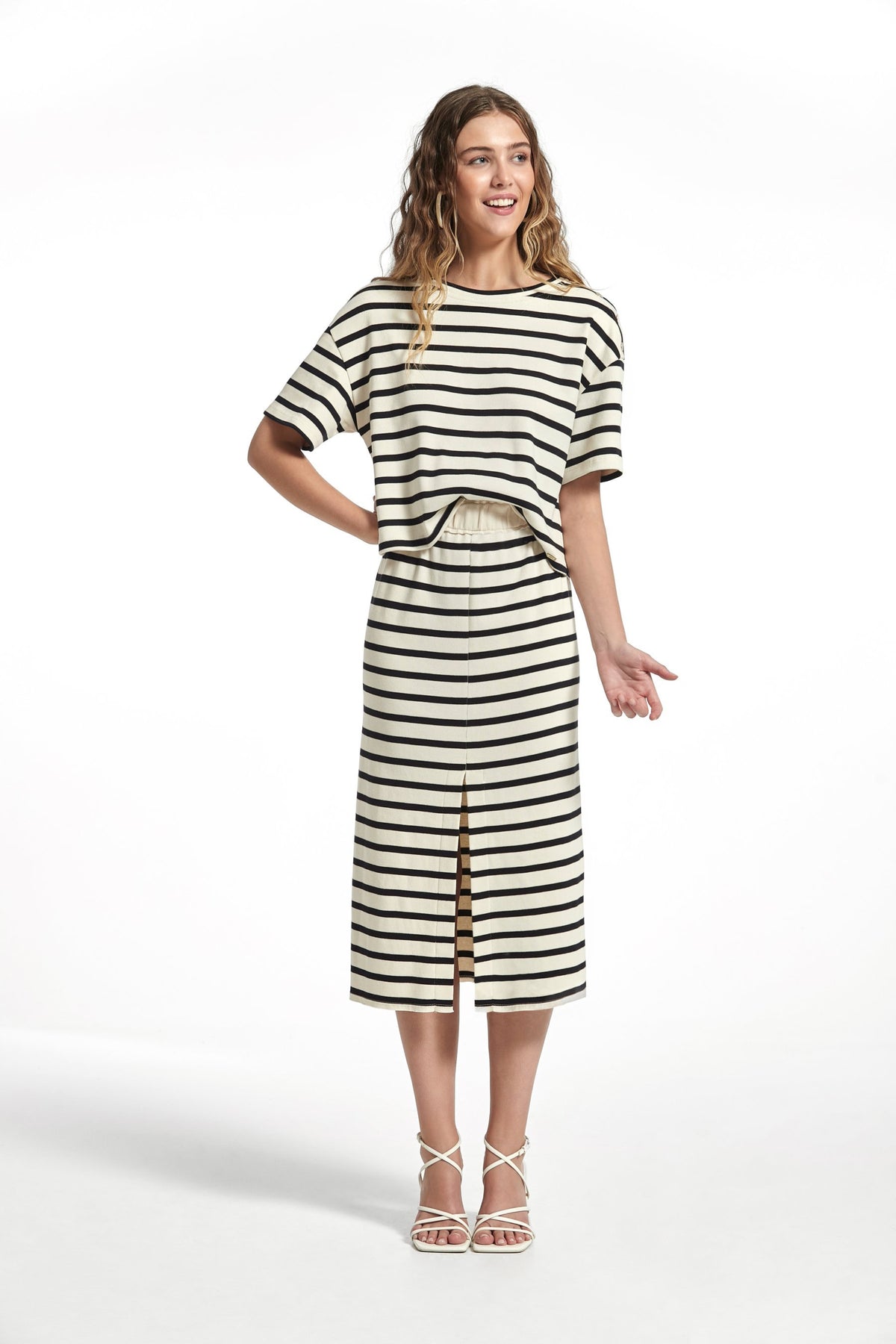 SKIRT WITH NAVY STRIPES