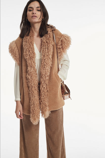 SHORT PILE KNIT TWILL BRILLO VEST