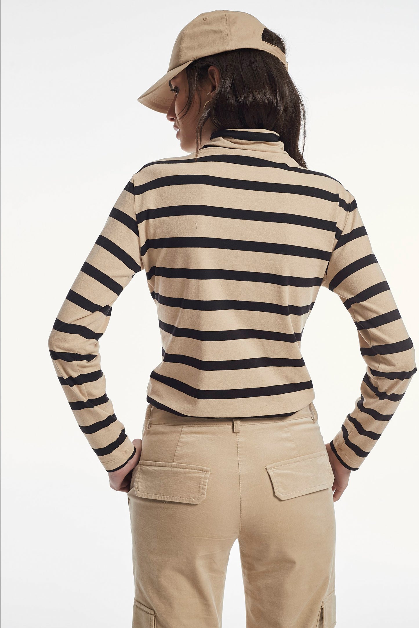 TWO-TONE STRIPED KNIT BRASA JERSEY