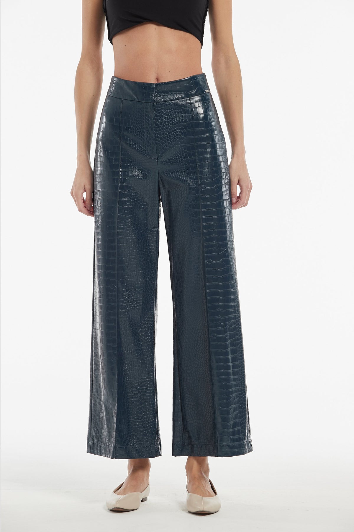 Pantalón Sinka Efecto Piel Relieve