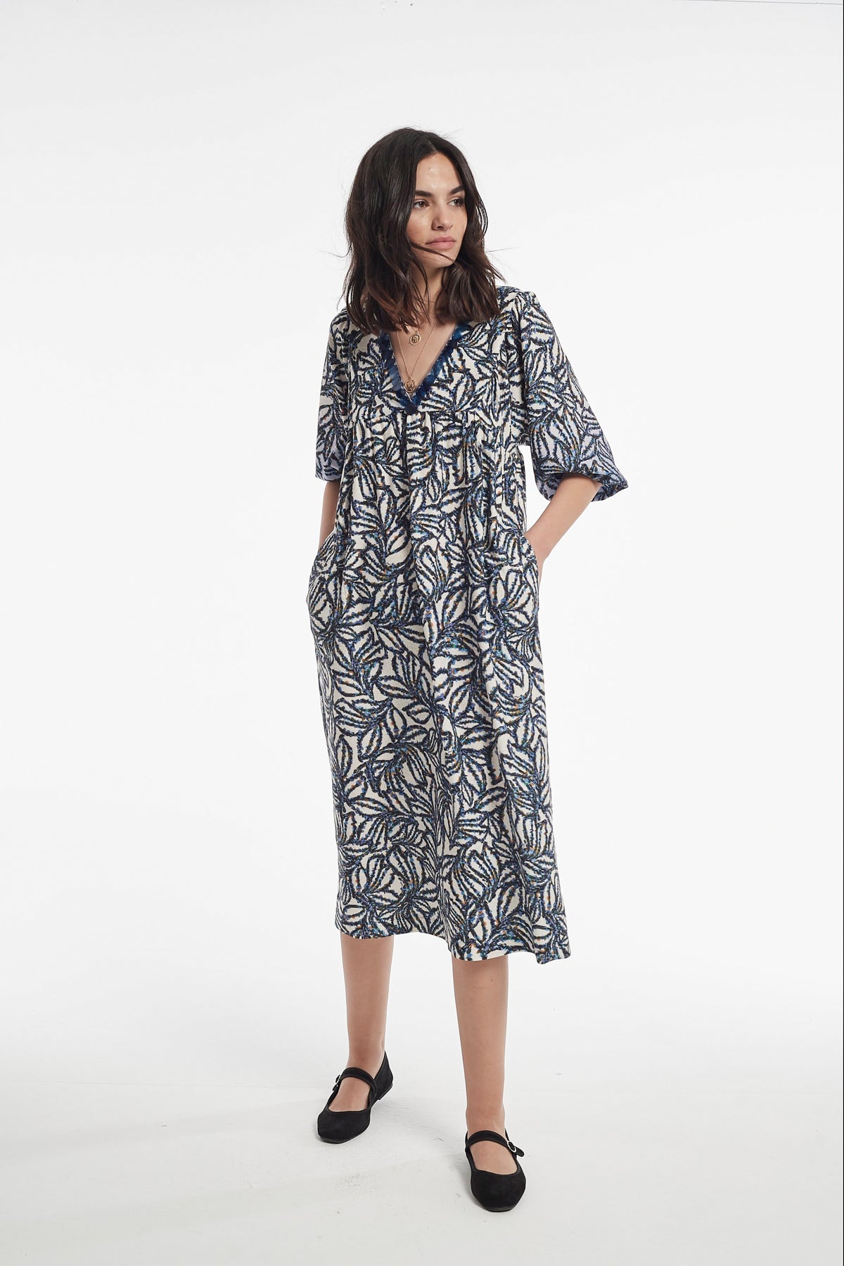 VESTIDO OTAWA SARGA LIGERA ESTAMPADA