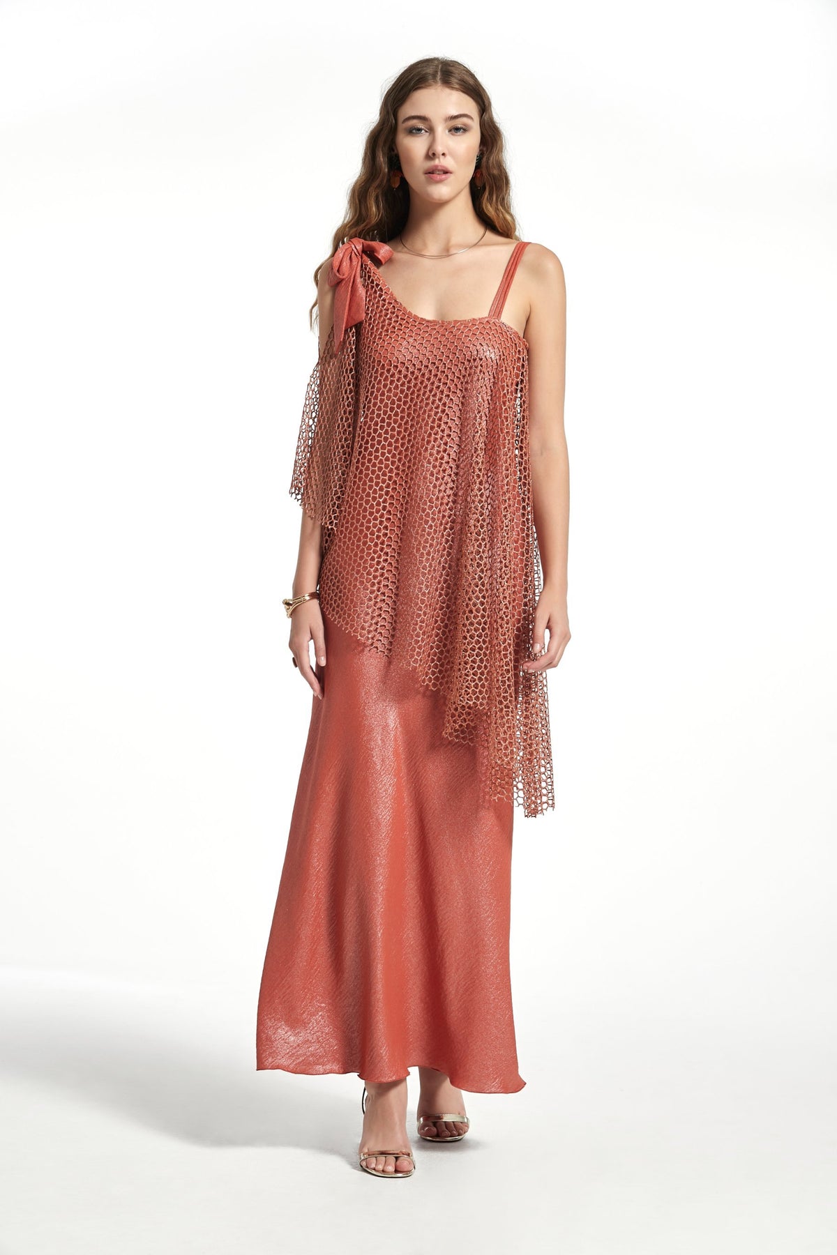 VESTIDO ALTER RED DE PUNTO LAMINADA
