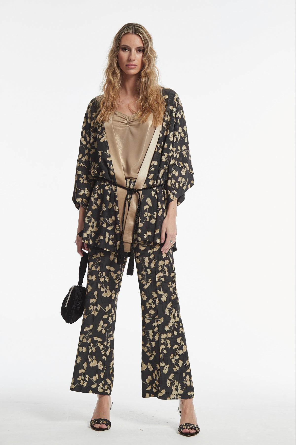CHAQUETA POVEDA JACQUARD ECOVERO ESTAMPADO
